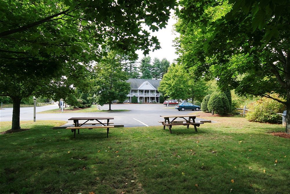 Riverhouse By Weekender Formerly Jack Daniels Inn Peterborough Exterior photo
